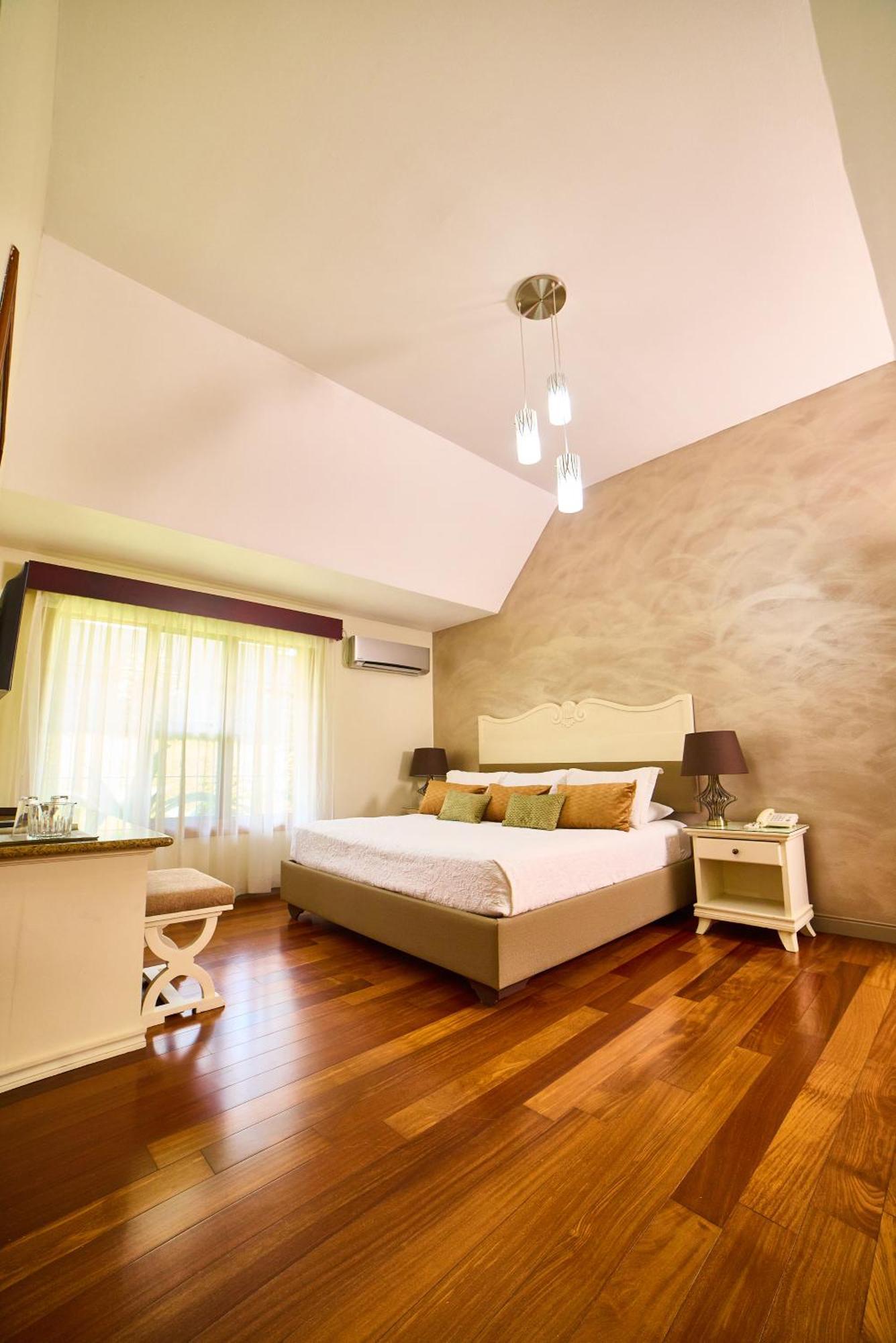 El Rodeo Estancia Boutique Hotel & Steakhouse San Jose  Bagian luar foto